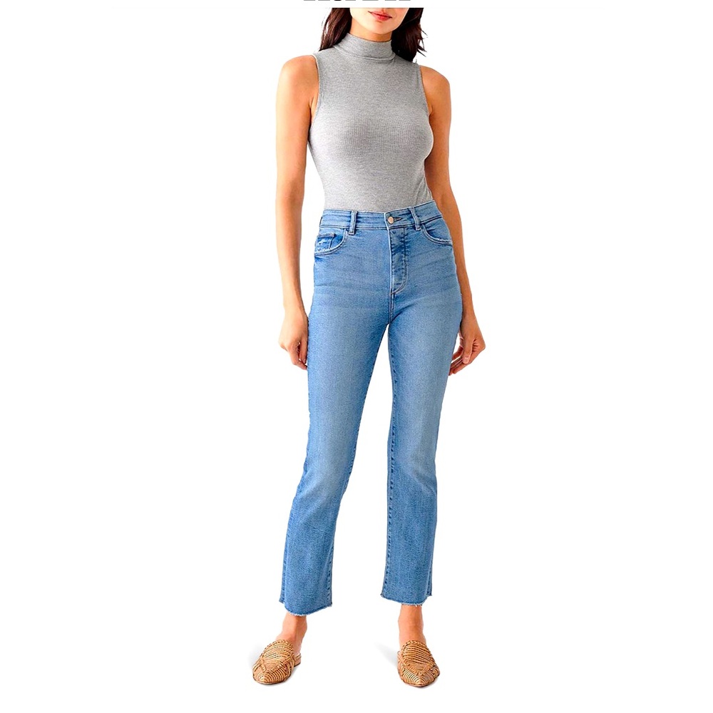 Store Tag attached: DL1961 Mara Ankle High Rise Straight Leg jeans in Cornwall